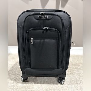 Samsonite carry-on rolling suitcase